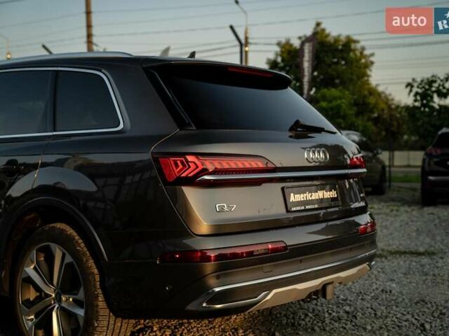 Сірий Ауді Ку 7, об'ємом двигуна 3 л та пробігом 15 тис. км за 47900 $, фото 9 на Automoto.ua