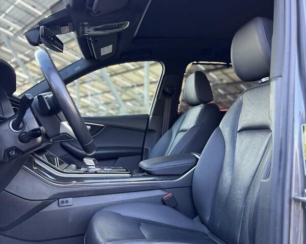 Сірий Ауді Ку 7, об'ємом двигуна 3 л та пробігом 95 тис. км за 57000 $, фото 18 на Automoto.ua