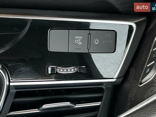 Ауди Ку 7 2022 в Львове на Automoto.ua Серый Ауди Ку 7, объемом двигателя 3 л и пробегом 29 тыс. км за 53400 $, фото 21 на Automoto.ua