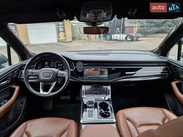 Сірий Ауді Ку 7, об'ємом двигуна 3 л та пробігом 49 тис. км за 62000 $, фото 31 на Automoto.ua