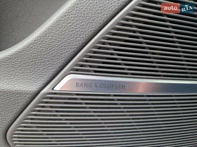 Сірий Ауді Ку 7, об'ємом двигуна 3 л та пробігом 49 тис. км за 62000 $, фото 25 на Automoto.ua