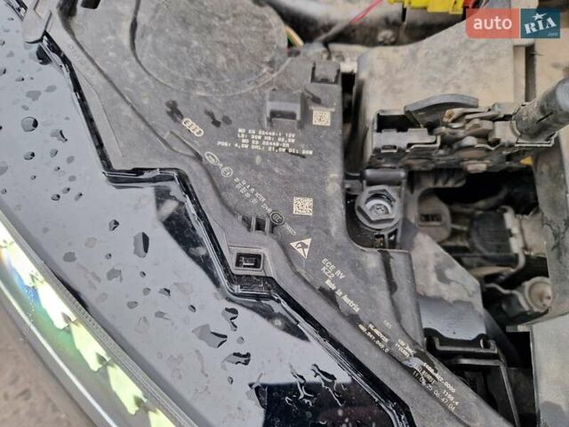 Сірий Ауді Ку 7, об'ємом двигуна 3 л та пробігом 49 тис. км за 62000 $, фото 45 на Automoto.ua