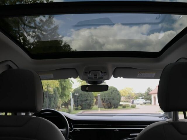 Серый Ауди Ку 7, объемом двигателя 3 л и пробегом 30 тыс. км за 60000 $, фото 5 на Automoto.ua