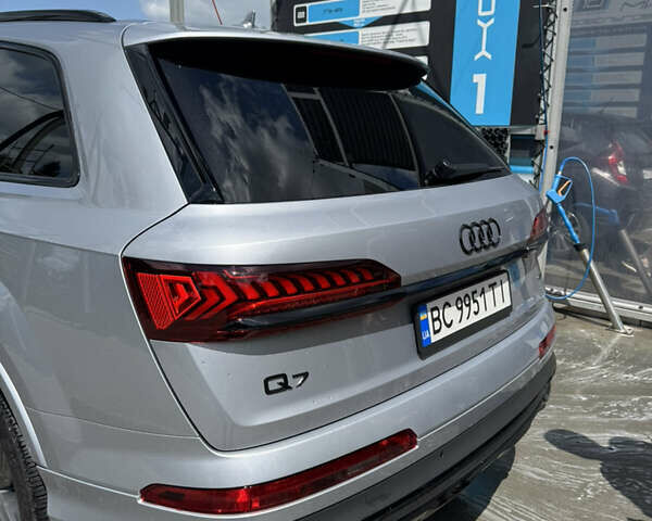 Серый Ауди Ку 7, объемом двигателя 3 л и пробегом 60 тыс. км за 60000 $, фото 10 на Automoto.ua