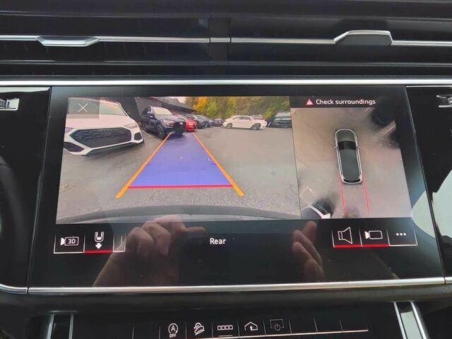 Сірий Ауді Ку 7, об'ємом двигуна 2 л та пробігом 26 тис. км за 33000 $, фото 12 на Automoto.ua