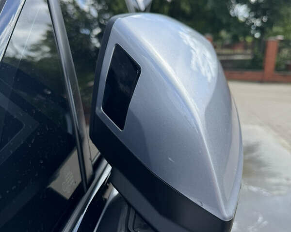 Серый Ауди Ку 7, объемом двигателя 3 л и пробегом 60 тыс. км за 60000 $, фото 17 на Automoto.ua