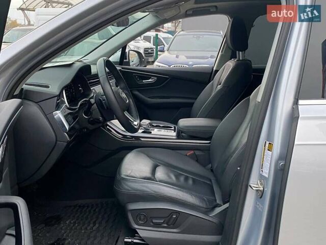 Сірий Ауді Ку 7, об'ємом двигуна 1.98 л та пробігом 54 тис. км за 39500 $, фото 19 на Automoto.ua