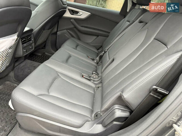 Серый Ауди Ку 7, объемом двигателя 2.97 л и пробегом 13 тыс. км за 79999 $, фото 39 на Automoto.ua