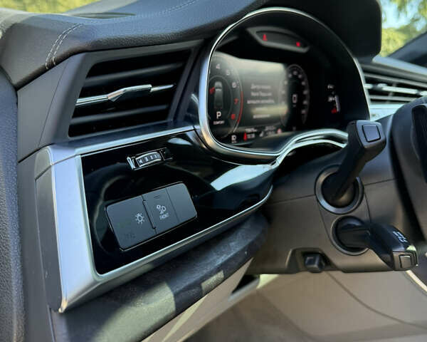 Серый Ауди Ку 7, объемом двигателя 3 л и пробегом 15 тыс. км за 60500 $, фото 18 на Automoto.ua