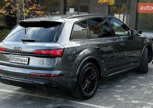 Серый Ауди Ку 7, объемом двигателя 2.97 л и пробегом 54 тыс. км за 82000 $, фото 11 на Automoto.ua