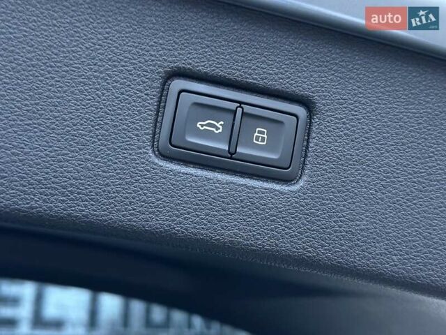 Сірий Ауді Ку 7, об'ємом двигуна 2.97 л та пробігом 30 тис. км за 87000 $, фото 26 на Automoto.ua