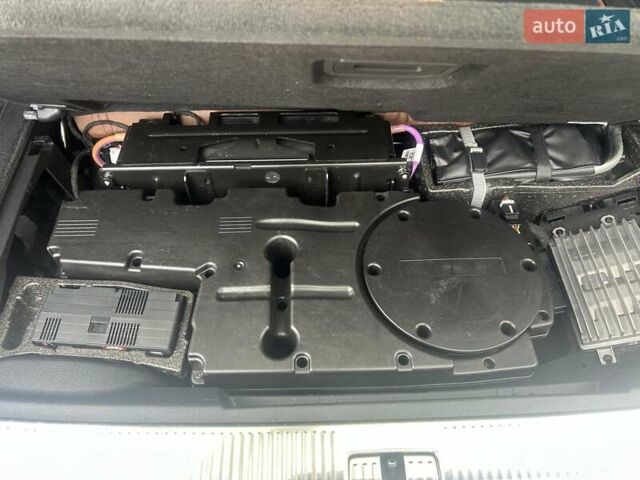 Серый Ауди Ку 7, объемом двигателя 3 л и пробегом 8 тыс. км за 62700 $, фото 51 на Automoto.ua