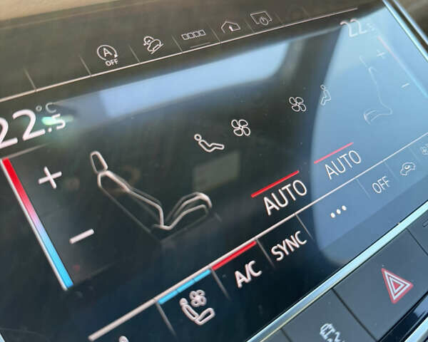 Серый Ауди Ку 7, объемом двигателя 3 л и пробегом 15 тыс. км за 60500 $, фото 35 на Automoto.ua