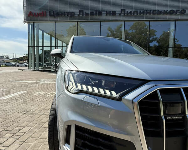 Серый Ауди Ку 7, объемом двигателя 3 л и пробегом 15 тыс. км за 60500 $, фото 1 на Automoto.ua