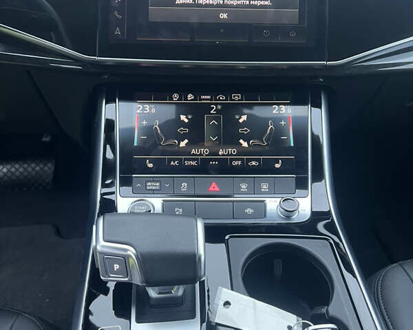 Серый Ауди Ку 7, объемом двигателя 1.98 л и пробегом 38 тыс. км за 50999 $, фото 5 на Automoto.ua