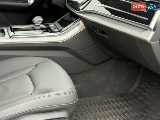 Серый Ауди Ку 7, объемом двигателя 2.97 л и пробегом 13 тыс. км за 79999 $, фото 46 на Automoto.ua