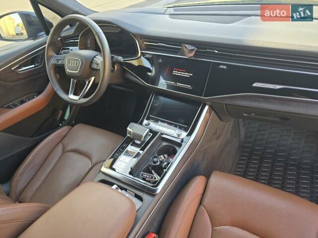 Ауди Ку 7 2023 в Виннице на Automoto.ua Серый Ауди Ку 7, объемом двигателя 2.97 л и пробегом 49 тыс. км за 99700 $, фото 40 на Automoto.ua