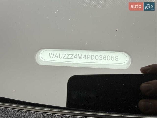 Серый Ауди Ку 7, объемом двигателя 2.97 л и пробегом 70 тыс. км за 84000 $, фото 6 на Automoto.ua