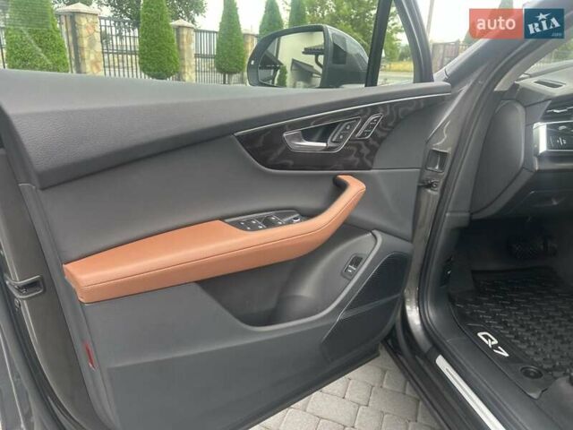 Серый Ауди Ку 7, объемом двигателя 3 л и пробегом 8 тыс. км за 62700 $, фото 14 на Automoto.ua