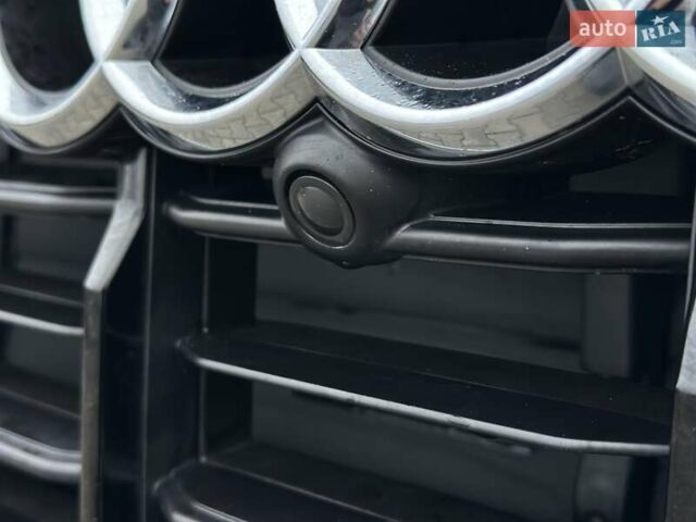 Сірий Ауді Ку 7, об'ємом двигуна 2.97 л та пробігом 30 тис. км за 87000 $, фото 6 на Automoto.ua