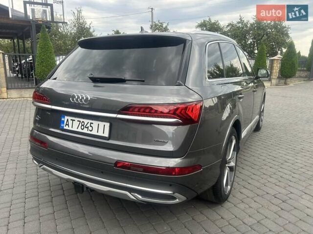 Серый Ауди Ку 7, объемом двигателя 3 л и пробегом 8 тыс. км за 62700 $, фото 7 на Automoto.ua