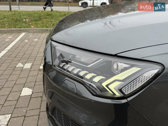 Серый Ауди Ку 7, объемом двигателя 2.97 л и пробегом 70 тыс. км за 84000 $, фото 4 на Automoto.ua