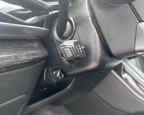 Серый Ауди Ку 7, объемом двигателя 3 л и пробегом 12 тыс. км за 63900 $, фото 2 на Automoto.ua