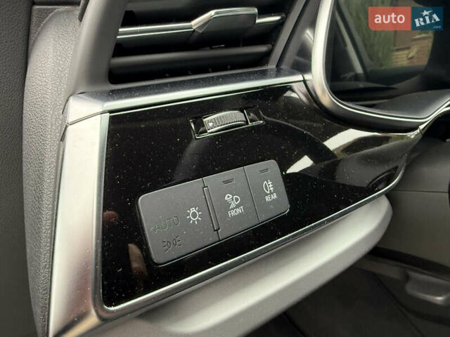 Серый Ауди Ку 7, объемом двигателя 2.97 л и пробегом 13 тыс. км за 79999 $, фото 24 на Automoto.ua