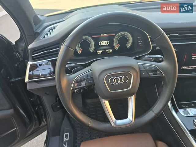 Ауди Ку 7 2023 в Виннице на Automoto.ua Серый Ауди Ку 7, объемом двигателя 2.97 л и пробегом 49 тыс. км за 99700 $, фото 21 на Automoto.ua