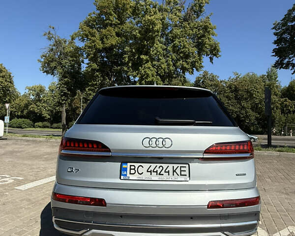 Серый Ауди Ку 7, объемом двигателя 3 л и пробегом 15 тыс. км за 60500 $, фото 6 на Automoto.ua