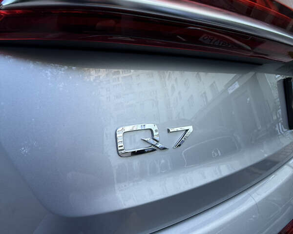 Серый Ауди Ку 7, объемом двигателя 3 л и пробегом 15 тыс. км за 60500 $, фото 48 на Automoto.ua