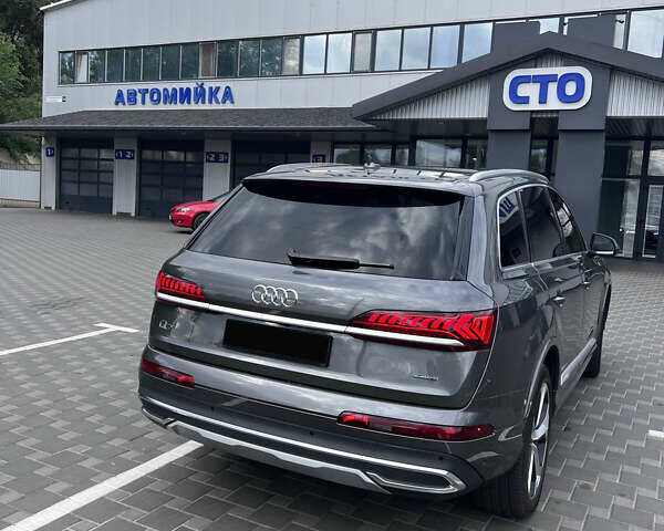 Серый Ауди Ку 7, объемом двигателя 3 л и пробегом 12 тыс. км за 63900 $, фото 15 на Automoto.ua