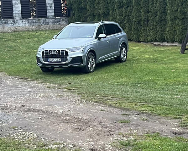 Серый Ауди Ку 7, объемом двигателя 1.98 л и пробегом 38 тыс. км за 50999 $, фото 3 на Automoto.ua