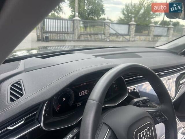 Серый Ауди Ку 7, объемом двигателя 3 л и пробегом 8 тыс. км за 62700 $, фото 55 на Automoto.ua