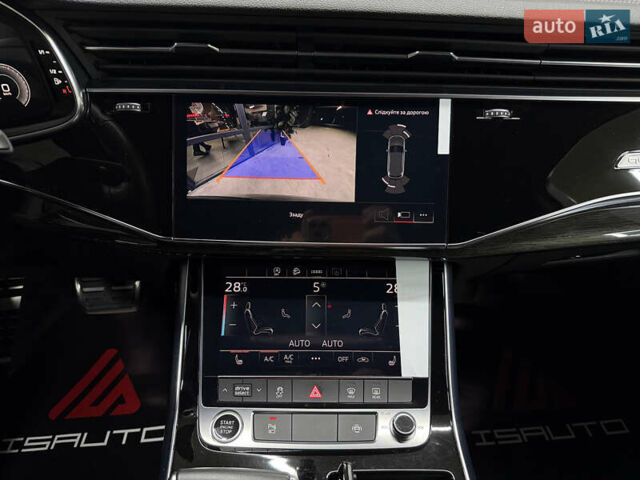 Серый Ауди Ку 7, объемом двигателя 2.97 л и пробегом 32 тыс. км за 81500 $, фото 26 на Automoto.ua