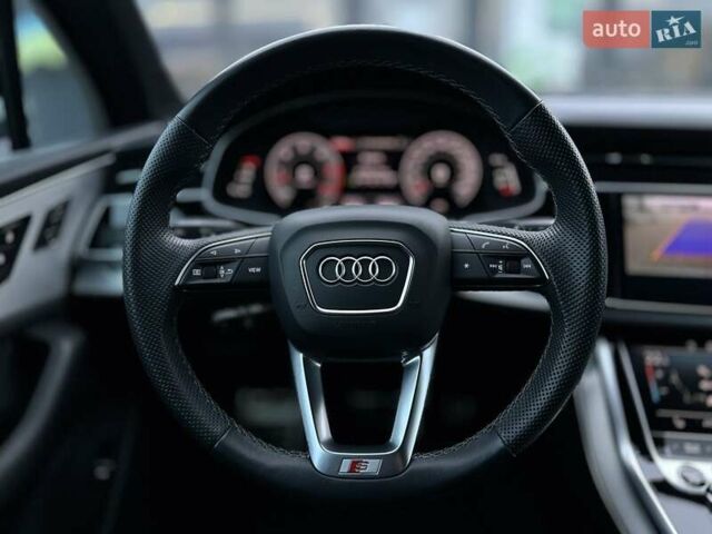 Сірий Ауді Ку 7, об'ємом двигуна 2.97 л та пробігом 30 тис. км за 87000 $, фото 35 на Automoto.ua