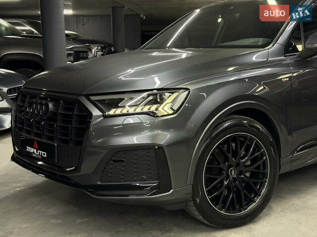 Серый Ауди Ку 7, объемом двигателя 2.97 л и пробегом 32 тыс. км за 81500 $, фото 8 на Automoto.ua