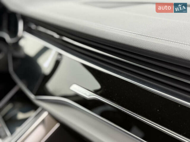 Серый Ауди Ку 7, объемом двигателя 2.97 л и пробегом 13 тыс. км за 79999 $, фото 48 на Automoto.ua