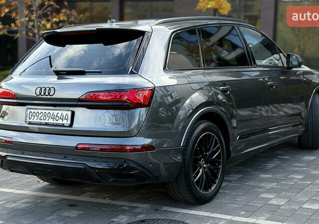 Серый Ауди Ку 7, объемом двигателя 2.97 л и пробегом 54 тыс. км за 82000 $, фото 10 на Automoto.ua