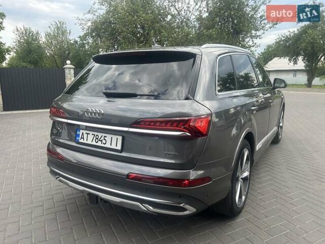 Серый Ауди Ку 7, объемом двигателя 3 л и пробегом 8 тыс. км за 62700 $, фото 46 на Automoto.ua