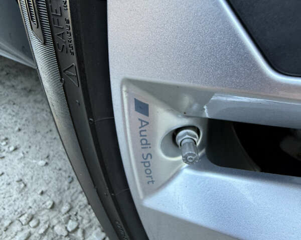 Серый Ауди Ку 7, объемом двигателя 3 л и пробегом 15 тыс. км за 60500 $, фото 44 на Automoto.ua