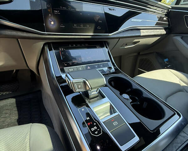 Серый Ауди Ку 7, объемом двигателя 3 л и пробегом 15 тыс. км за 60500 $, фото 26 на Automoto.ua