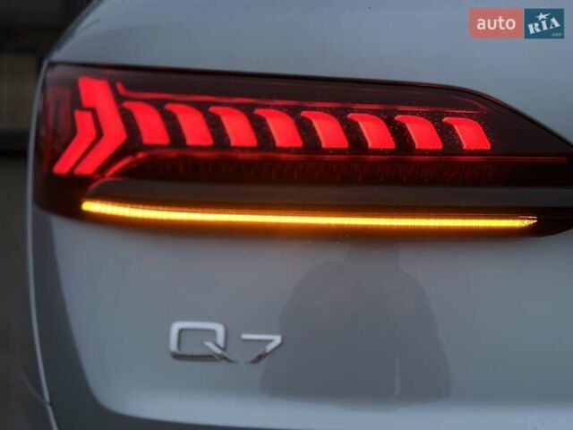 Сірий Ауді Ку 7, об'ємом двигуна 2.97 л та пробігом 30 тис. км за 87000 $, фото 19 на Automoto.ua