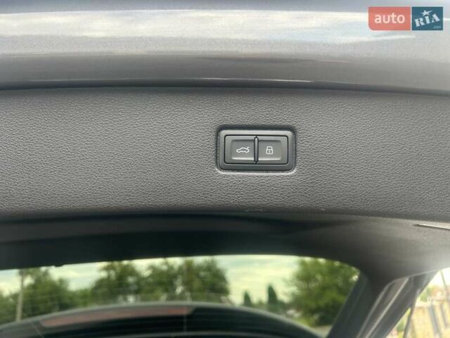 Серый Ауди Ку 7, объемом двигателя 3 л и пробегом 8 тыс. км за 62700 $, фото 21 на Automoto.ua