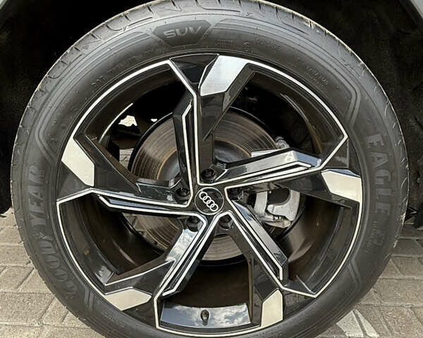 Ауди Ку 7 2024 в Львове на Automoto.ua Серый Ауди Ку 7, объемом двигателя 3 л и пробегом 4 тыс. км за 68500 $, фото 13 на Automoto.ua