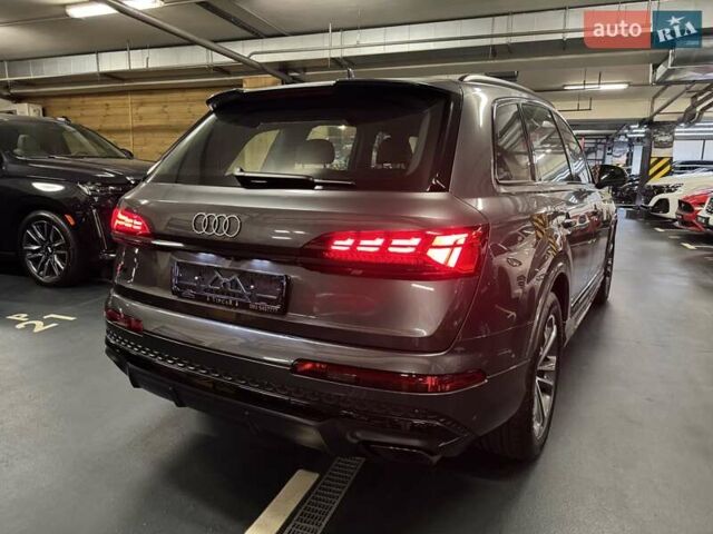 Серый Ауди Ку 7, объемом двигателя 2.97 л и пробегом 1 тыс. км за 102999 $, фото 11 на Automoto.ua