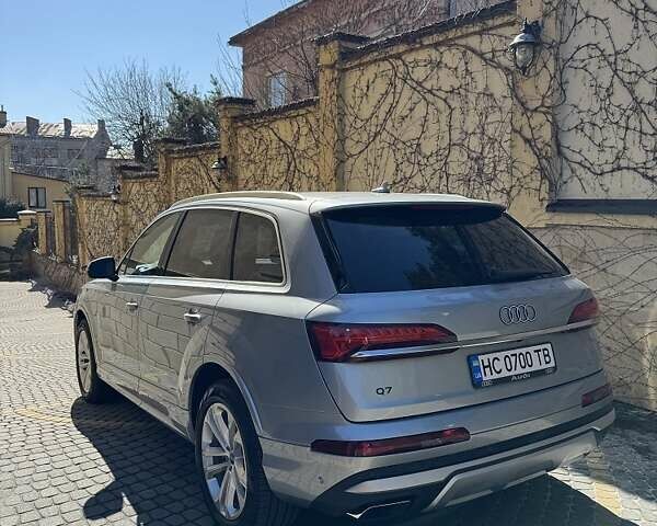 Сірий Ауді Ку 7, об'ємом двигуна 3 л та пробігом 4 тис. км за 79000 $, фото 2 на Automoto.ua