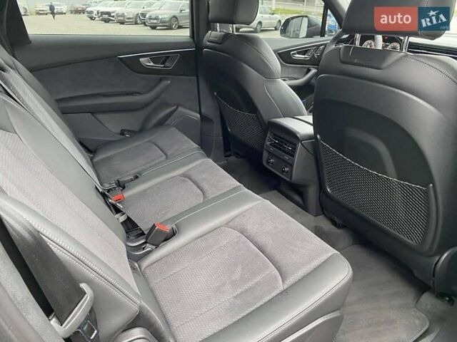 Сірий Ауді Ку 7, об'ємом двигуна 2.97 л та пробігом 1 тис. км за 91797 $, фото 26 на Automoto.ua