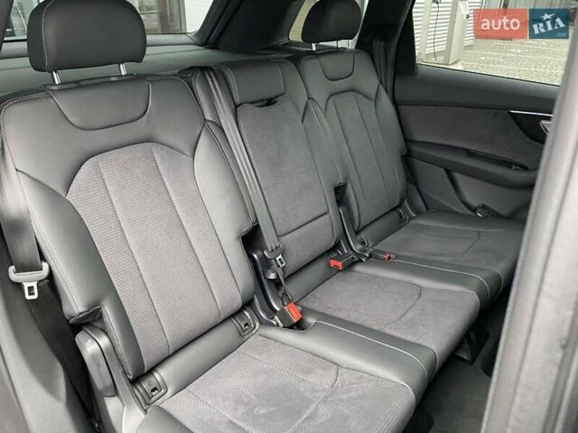 Сірий Ауді Ку 7, об'ємом двигуна 2.97 л та пробігом 1 тис. км за 91797 $, фото 24 на Automoto.ua