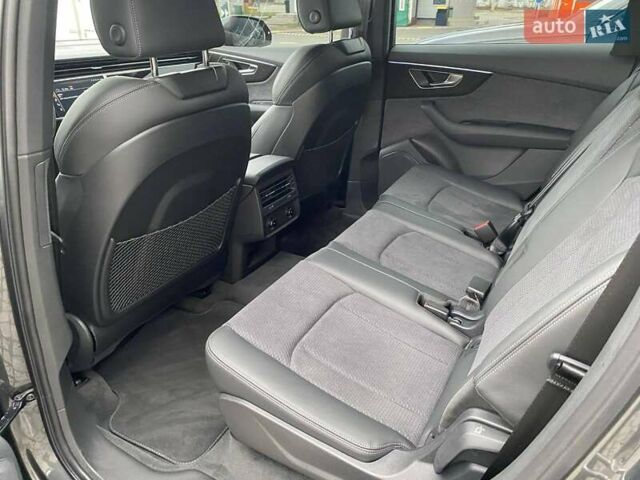 Сірий Ауді Ку 7, об'ємом двигуна 2.97 л та пробігом 1 тис. км за 91797 $, фото 19 на Automoto.ua